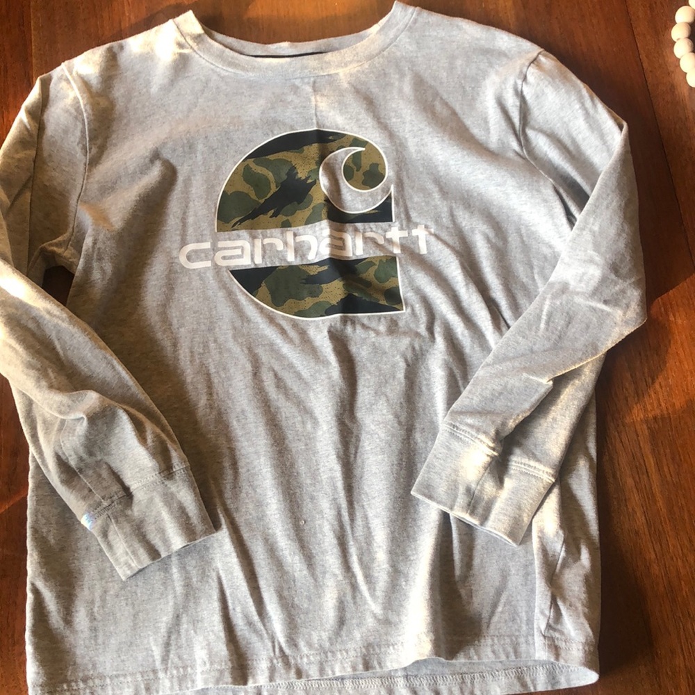 Long sleeve tee